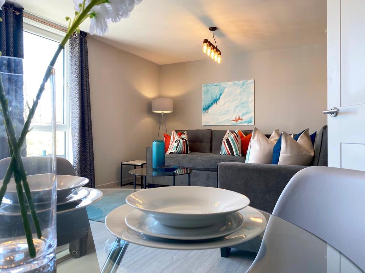 Apartment Beautiful West End Flat With Private Parking
