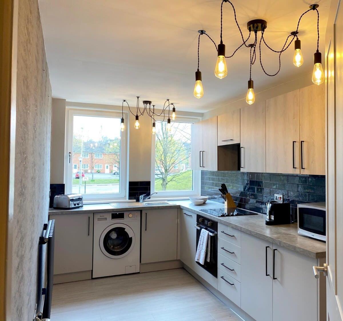 Apartment Beautiful West End Flat With Private Parking